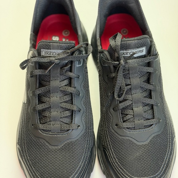 Men’s New Skechers Slip-Ins All-Black Performance Sneakers